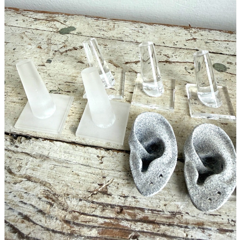 Stone Ear Forms & Acrylic Ring Cone Jewelry Display Set 8pc Clear Frosted